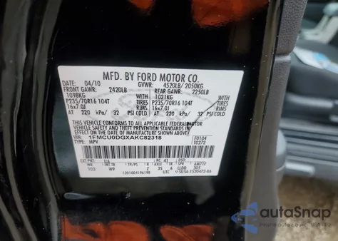2010 Ford Escape Xlt из США, поврежденный, VIN 1FMCU0DGXAKC82318